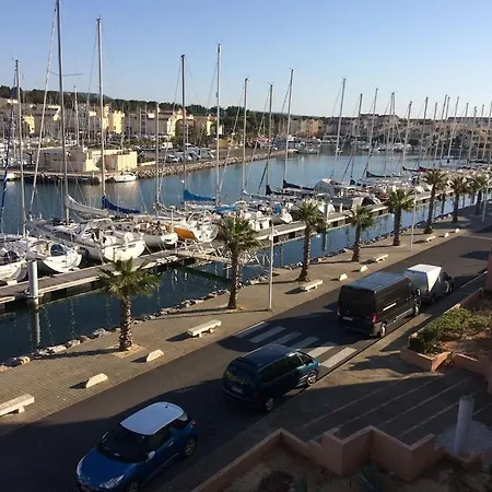 Calme, Vue Sur Port De Plaisance -clim, Empl.parking Apartment