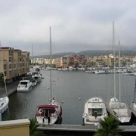Appartement Calme, Vue Sur Port De Plaisance -clim, Empl.parking *