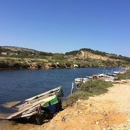 Calme, Vue Sur Port De Plaisance -clim, Empl.parking *