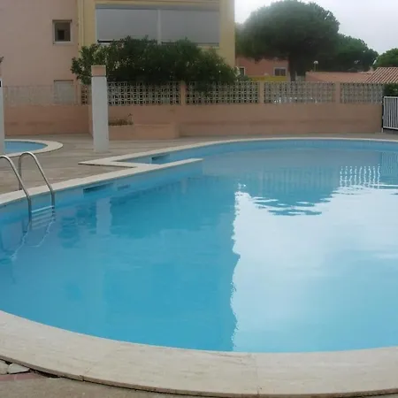 Apartment Calme, Vue Sur Port De Plaisance -clim, Empl.parking Gruissan