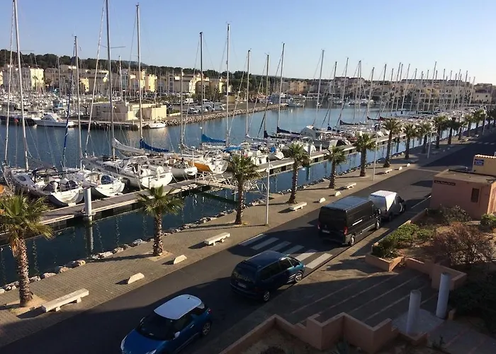 Calme, Vue Sur Port De Plaisance -clim, Empl.parking Apartmán