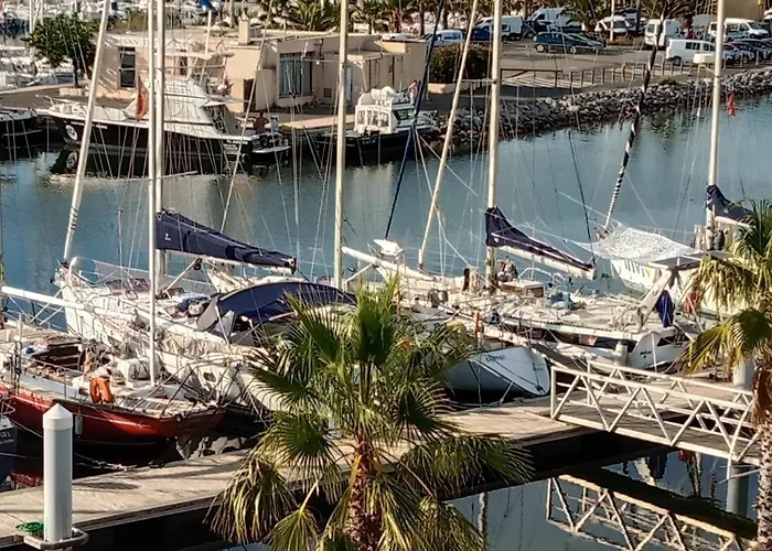 Calme, Vue Sur Port De Plaisance -clim, Empl.parking アパート *